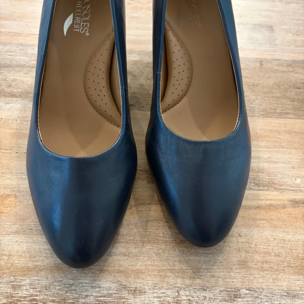 Aerosoles Heelrest Inner Circle Navy Leather Wedge Pumps Shoes 7.5M Low Heel